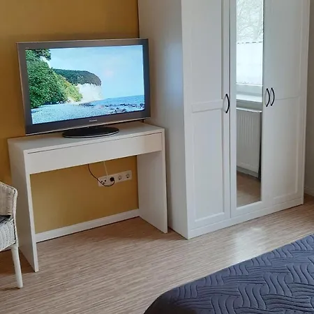 Urlaub Auf Der Insel Rügen *