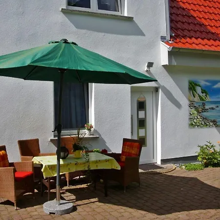 Urlaub Auf Der Insel Rügen * Bergen Auf Rugen