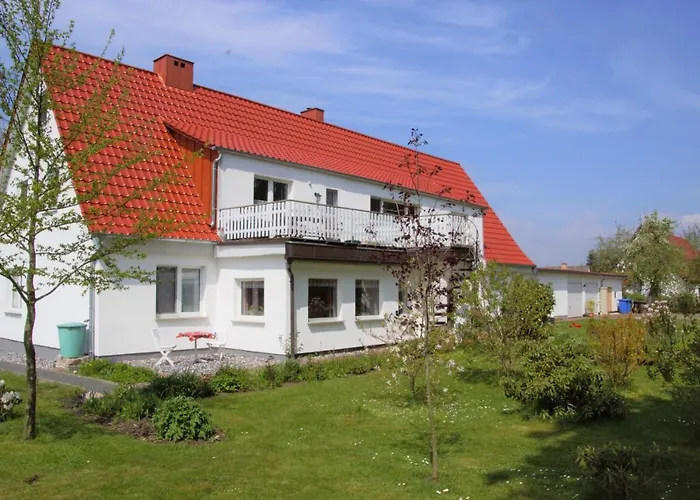 Апартаменты Urlaub Auf Der Insel Ruegen Берген-ауф-Рюген